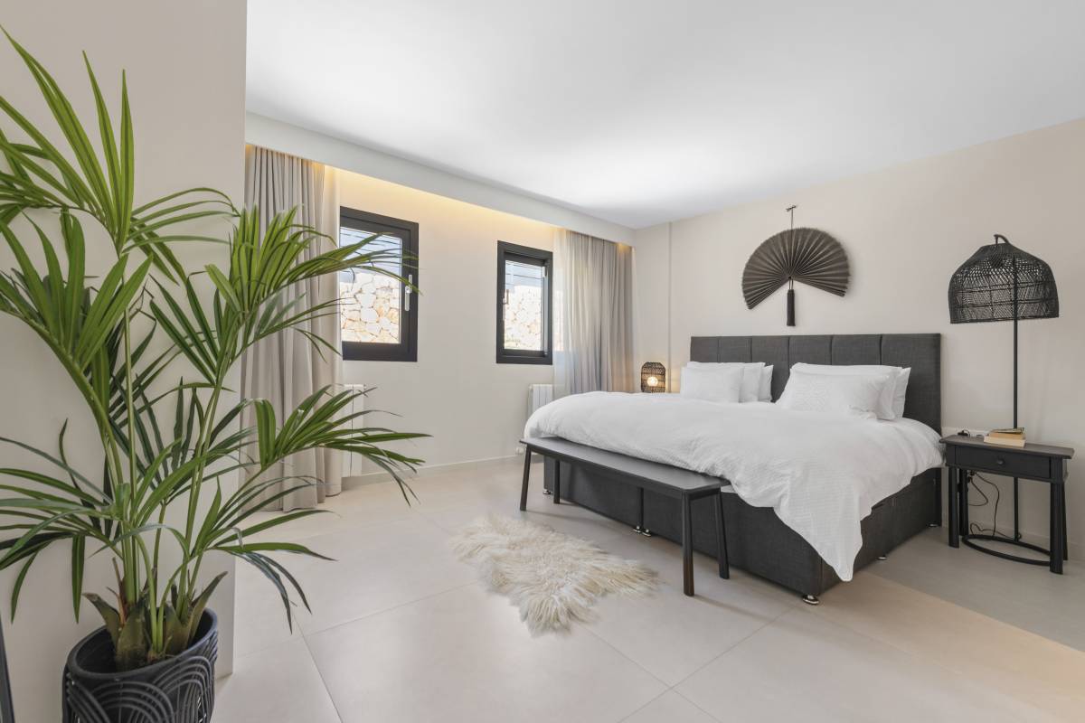 Prosperity vila portals nous 24 Portals Nous