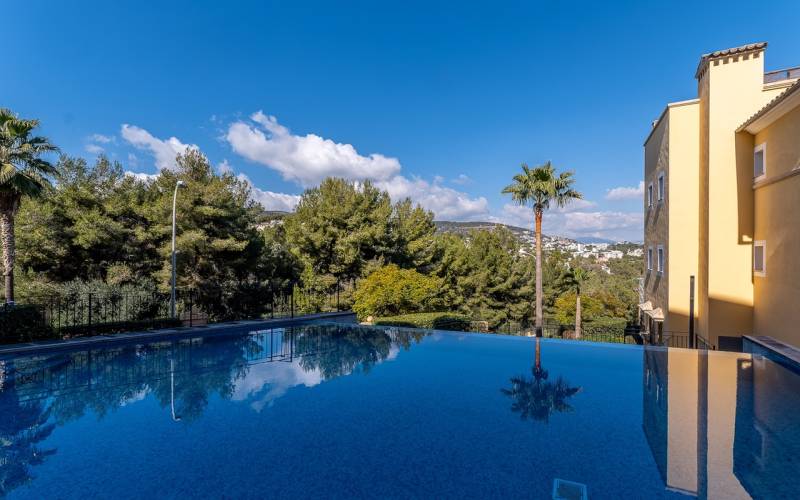 Exclusive apartment in Bendinat for sale in Mallorca